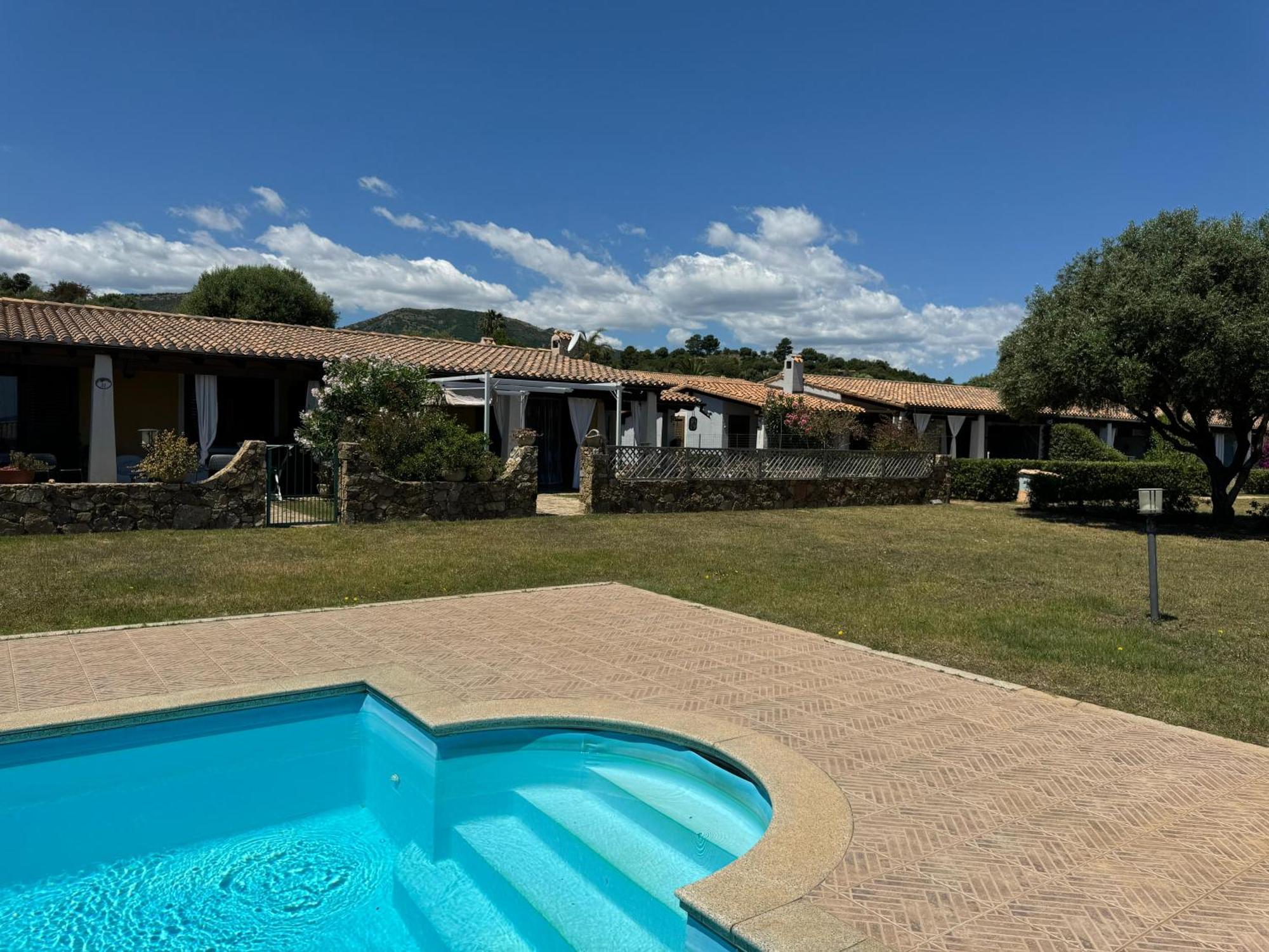 Casa Vacanze Con Piscina E Vista Mare Esclusiva Per Coppie E Famiglie, Relax E Tranquillita Tertenìa Eksteriør bilde