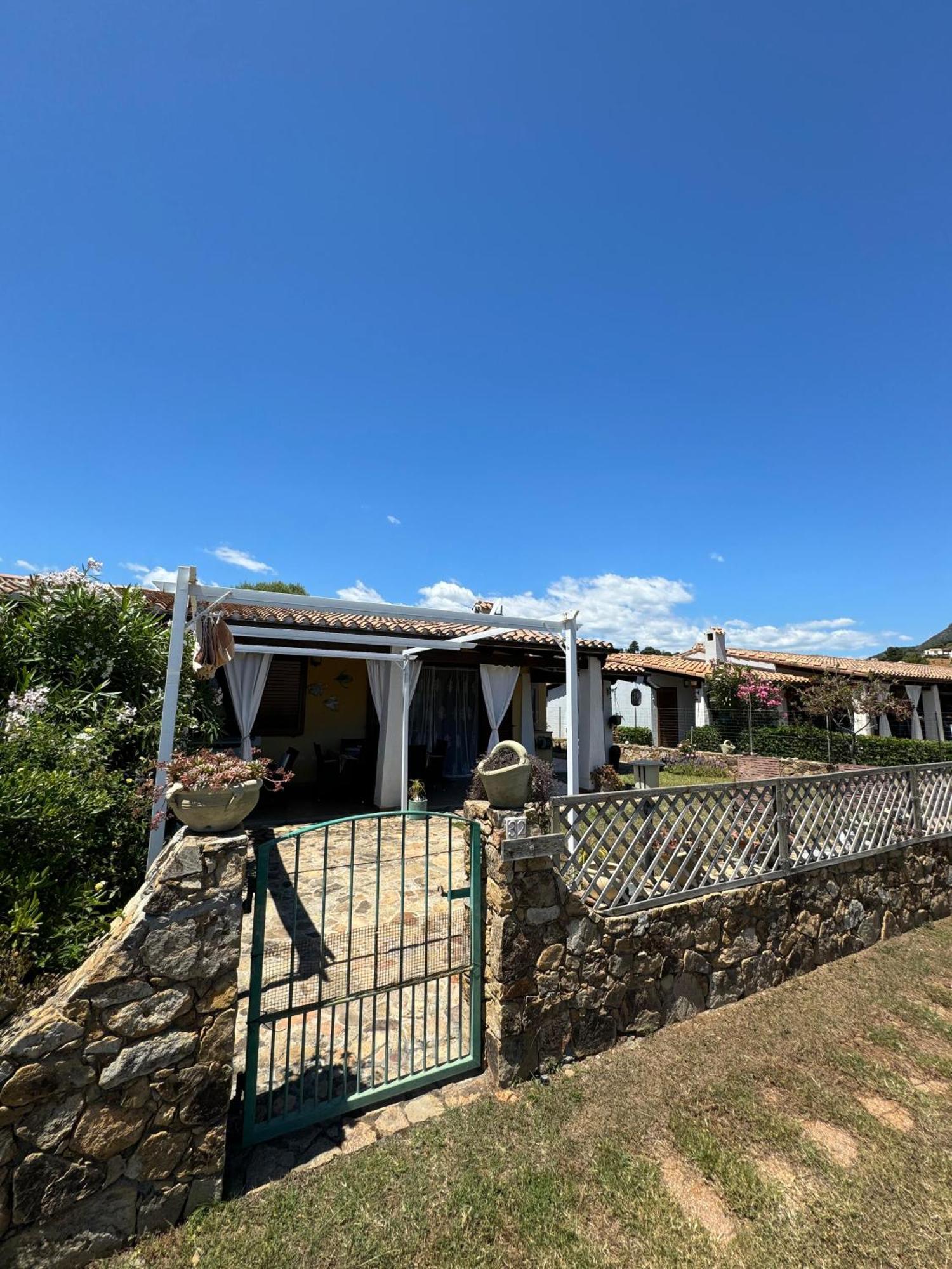 Casa Vacanze Con Piscina E Vista Mare Esclusiva Per Coppie E Famiglie, Relax E Tranquillita Tertenìa Eksteriør bilde