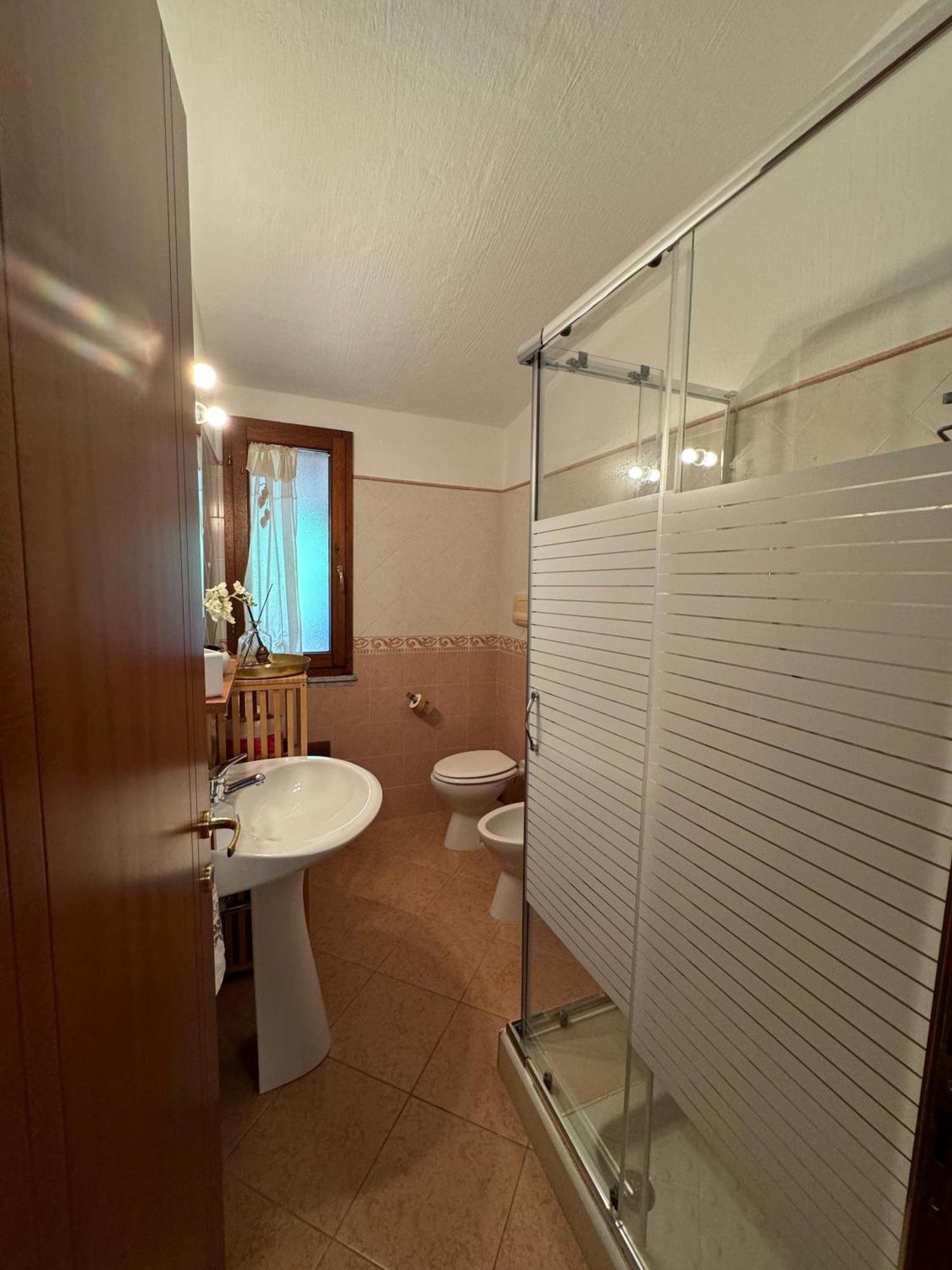 Casa Vacanze Con Piscina E Vista Mare Esclusiva Per Coppie E Famiglie, Relax E Tranquillita Tertenìa Eksteriør bilde