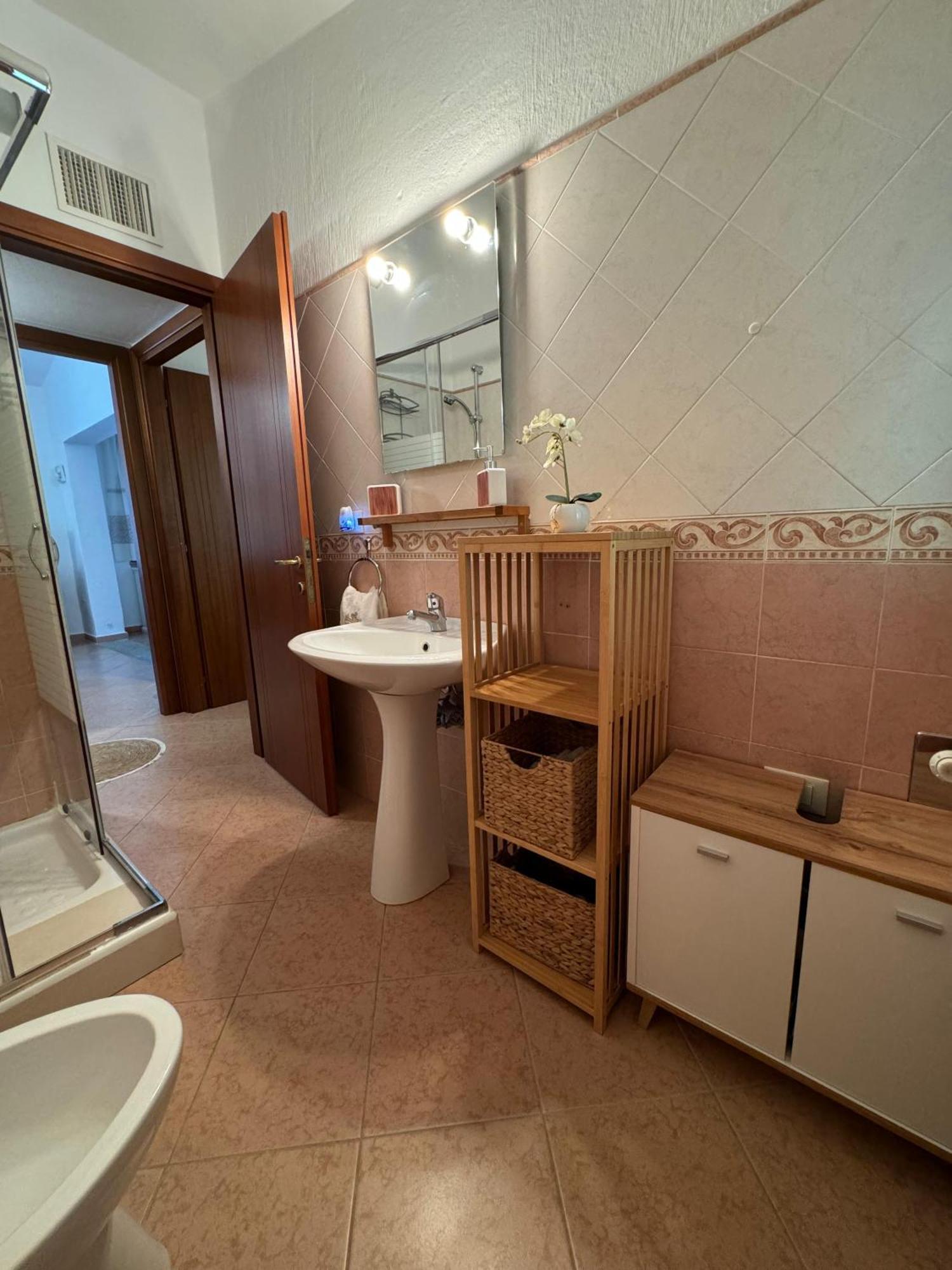 Casa Vacanze Con Piscina E Vista Mare Esclusiva Per Coppie E Famiglie, Relax E Tranquillita Tertenìa Eksteriør bilde